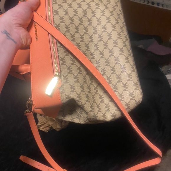 MICHAEL KORS Tan and Pink/Coral Bag - Picture 7 of 15